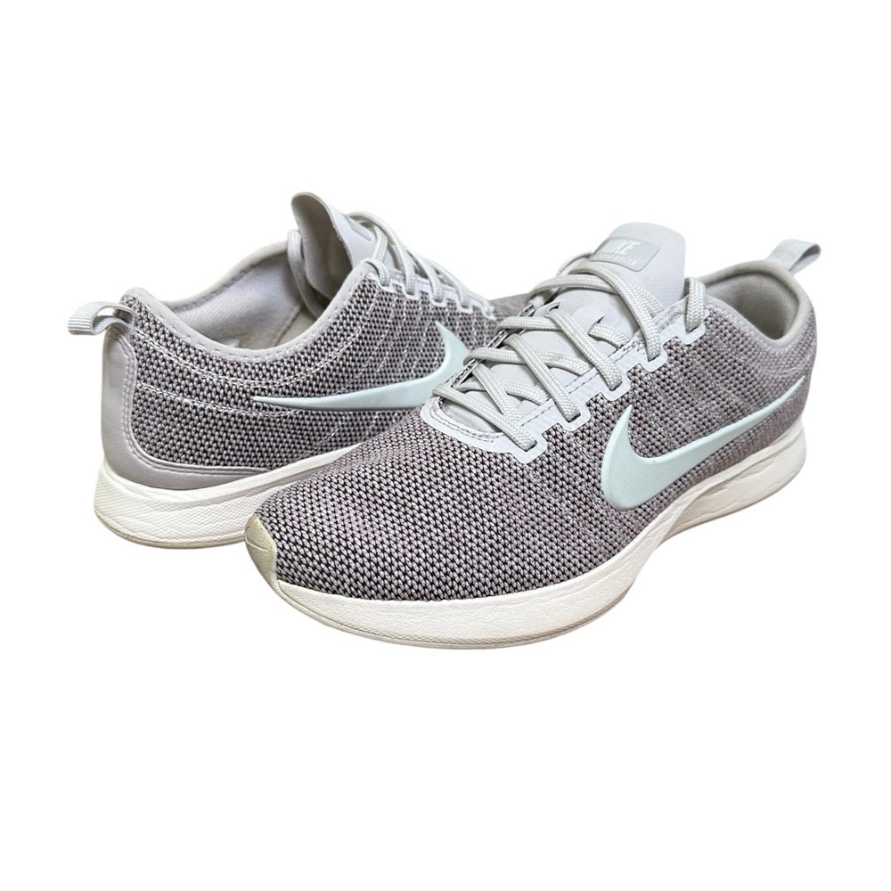 Nike Women’s 10 Dualtone Racer Running Shoe